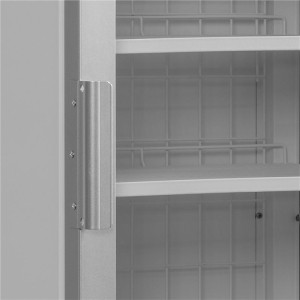 Vitrina Šaldiklis Stiklinėmis Durimis su Sidabriniu Stogeliu - 440L TEFCOLD: optimalus jūsų šaldytų produktų pristatymas