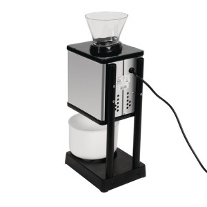 Elektrinis ledo smulkintuvas Waring IC20E - 30 kg/h: profesionalus kokybė.