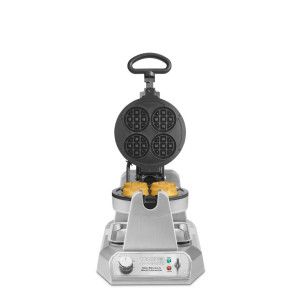 Mini baltųjų blynelių keptuvė Waring: Sukurkite iki 100 blynelių per valandą.