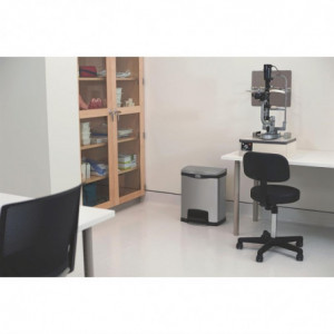 Šiukšliadėžė su pedalais Slim Jim - 30 l - Rubbermaid