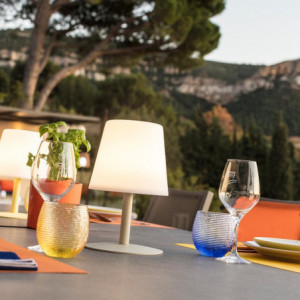 Stalo lempa LED - Mini Kremo spalvos - Lumisky