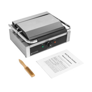 Didelio paviršiaus grilio panini su rėžiuotu paviršiumi - Dynasteel: išskirtinės veikimo savybės ir patogus naudojimas profesion